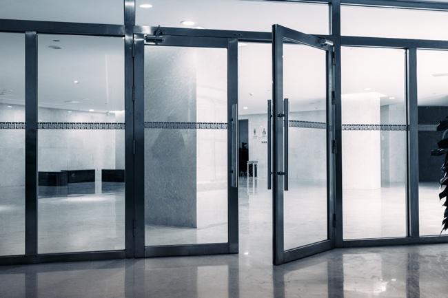 Storefront Hardware for Commercial Doors